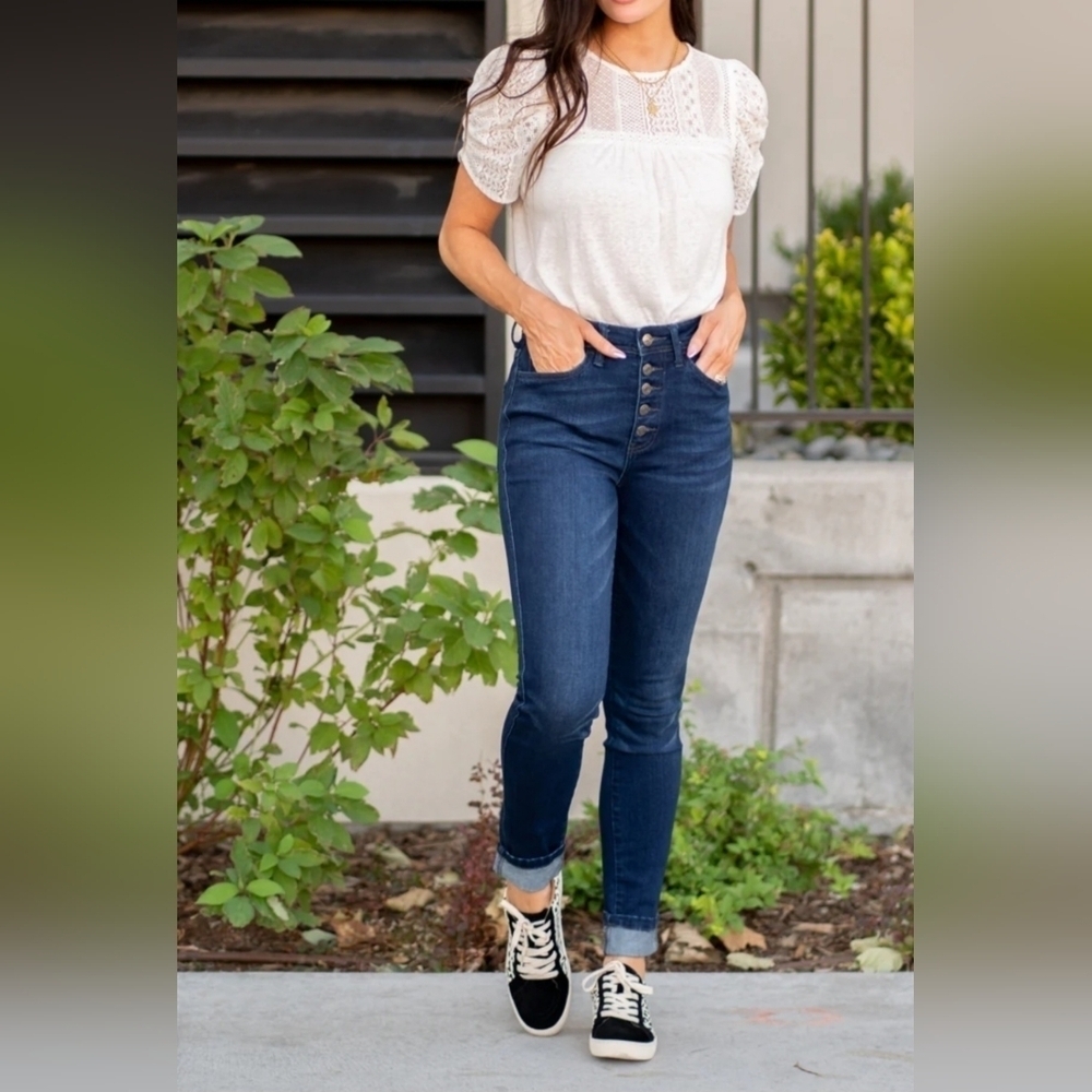 Vervet By Flying Monkey High Rise Fark Wash Button Fly Classic Skinny Jeans 5/27